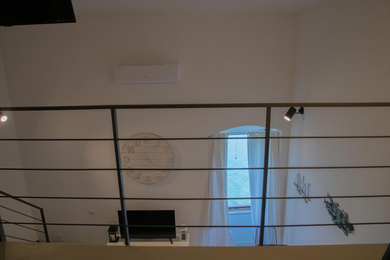 モルフェッタCasa Sant Orsola La Finestra Sul Mareアパートメント エクステリア 写真